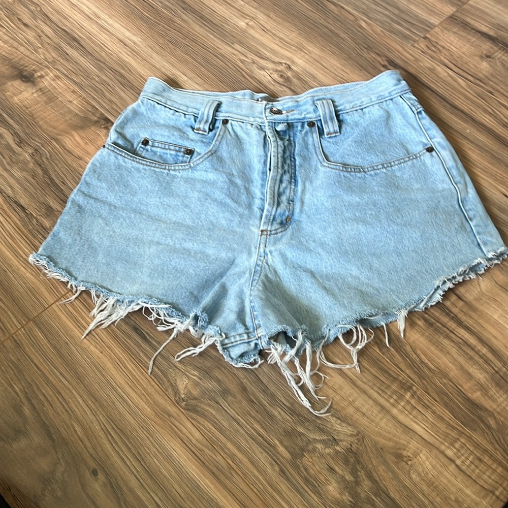 Demi shorts